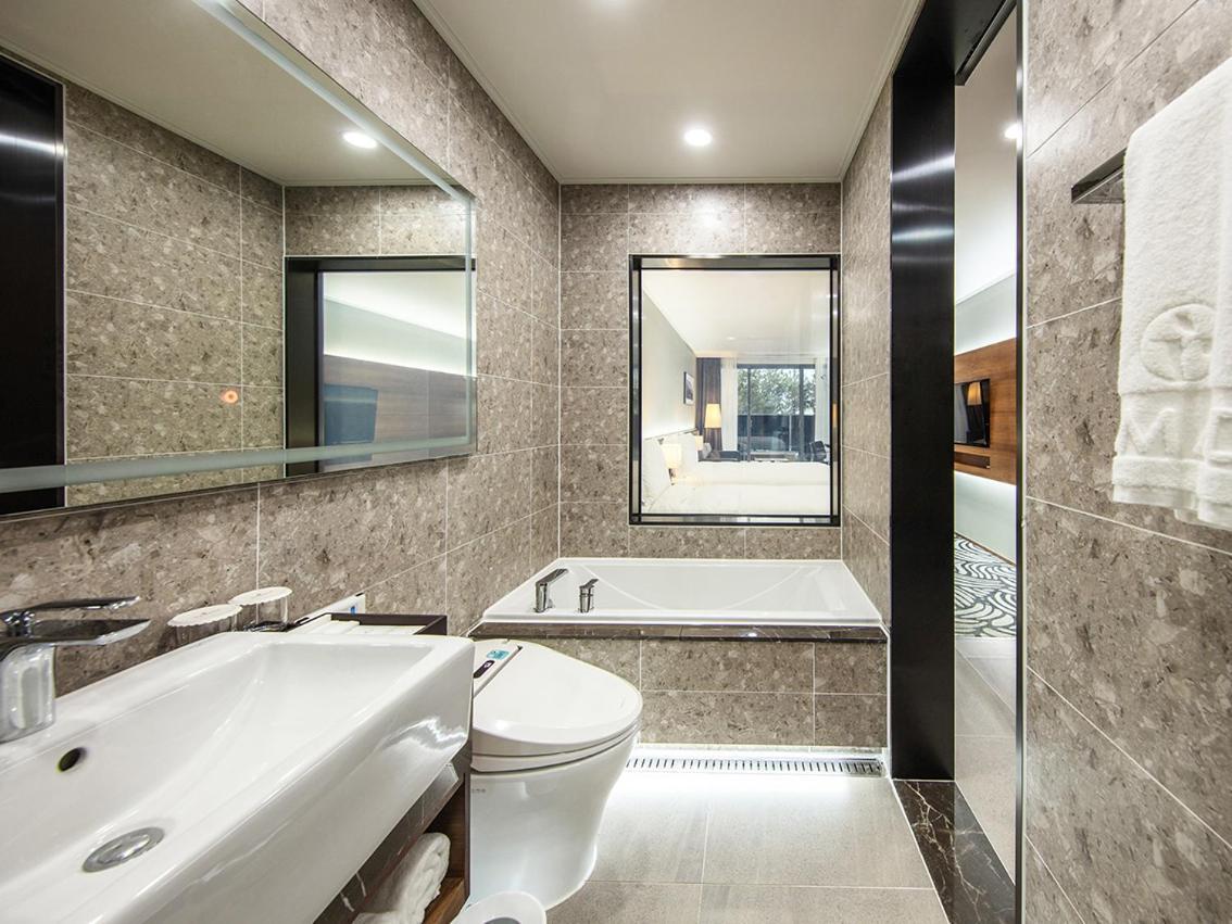 Best Western Plus Гиеонгджу Екстериор снимка